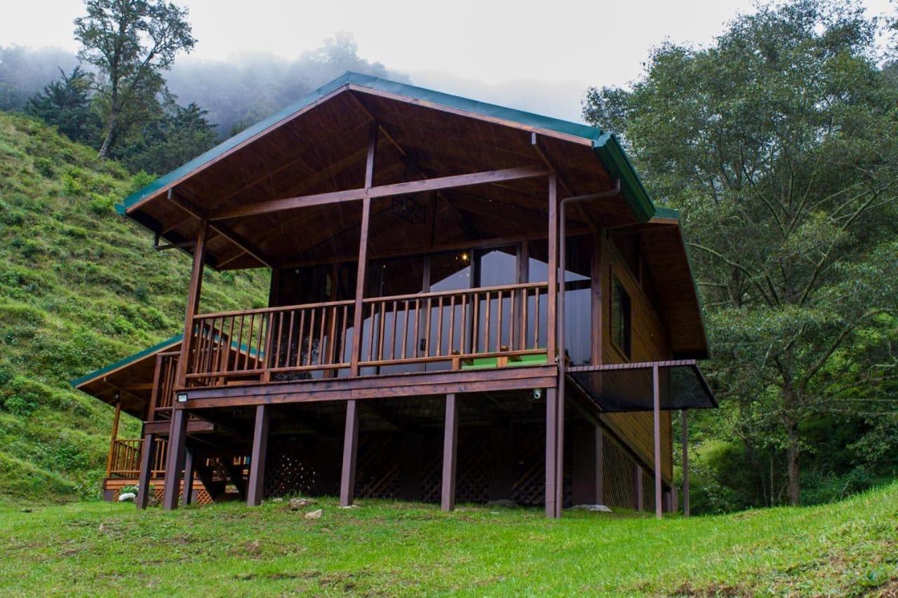 Chalet Entre Arboles