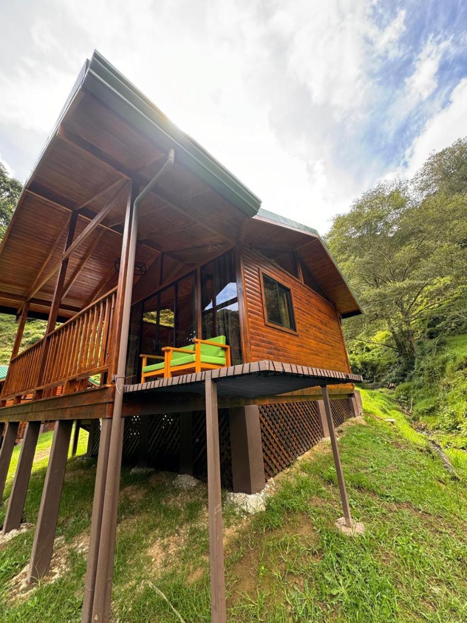 Chalet Entre Arboles San Gerardo de Dota